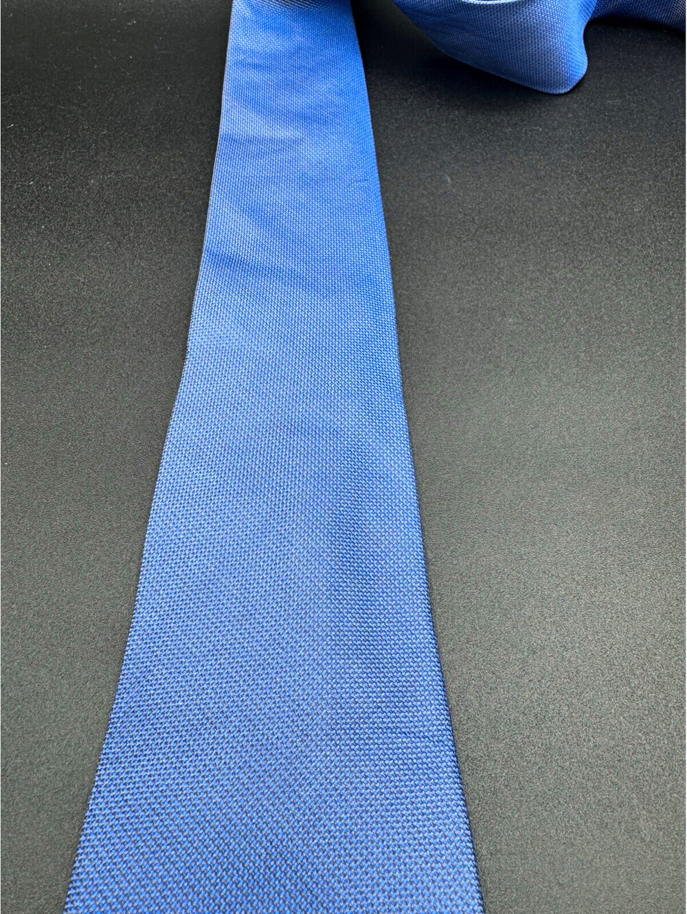 Calvin Klein Silk Tie Blue Textured Woven Long 60”+ x 3” Classic
